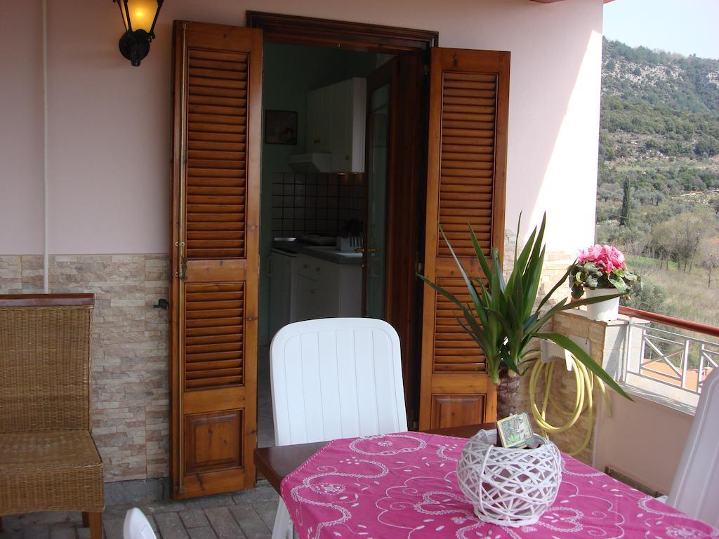 Villa Melina 1 Koinira Bilik gambar